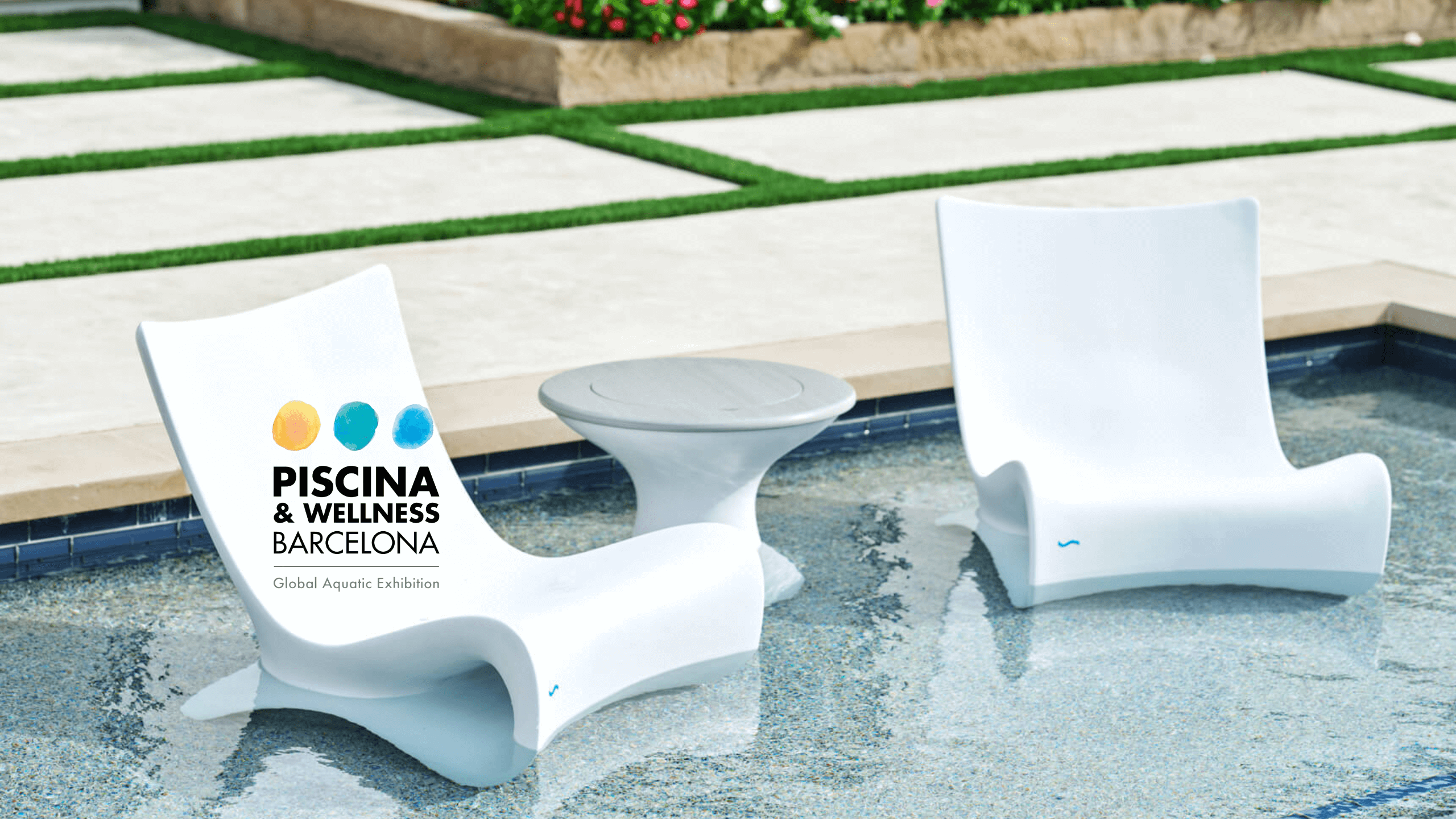 Lux Loungers in Piscina & Wellness Barcelona: Luxury & Well-being
