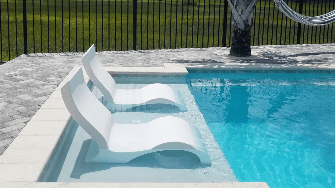 Furniture for fiberglass pools: Practical tips