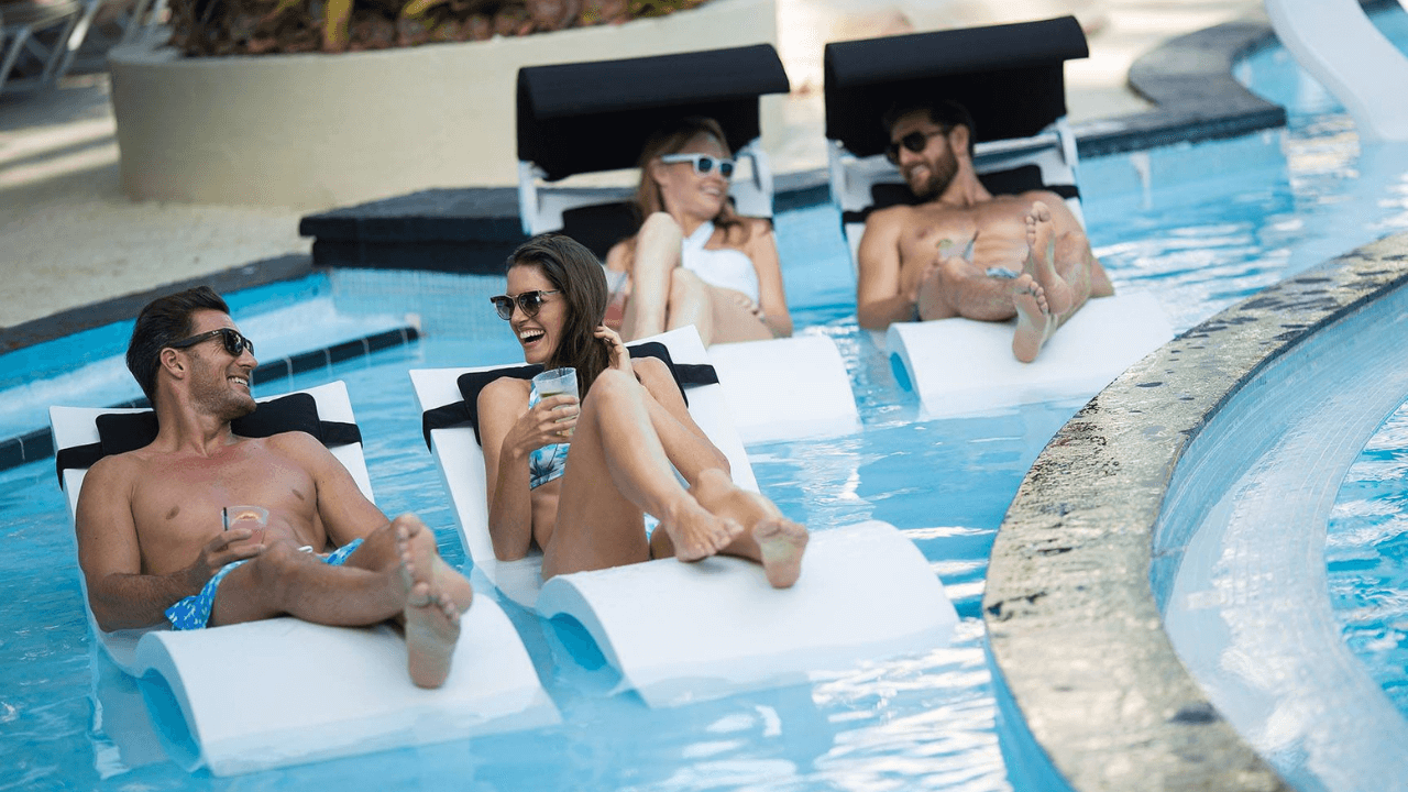 Sun loungers: 7 keys to buy the best one