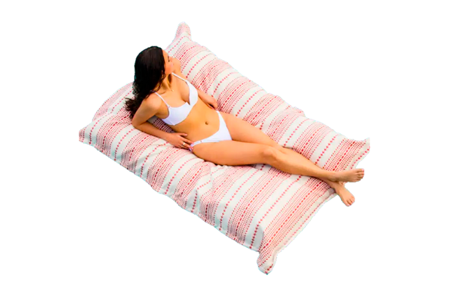 Floating pool bed