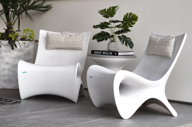 Elegancy pool lounger headrest pillow