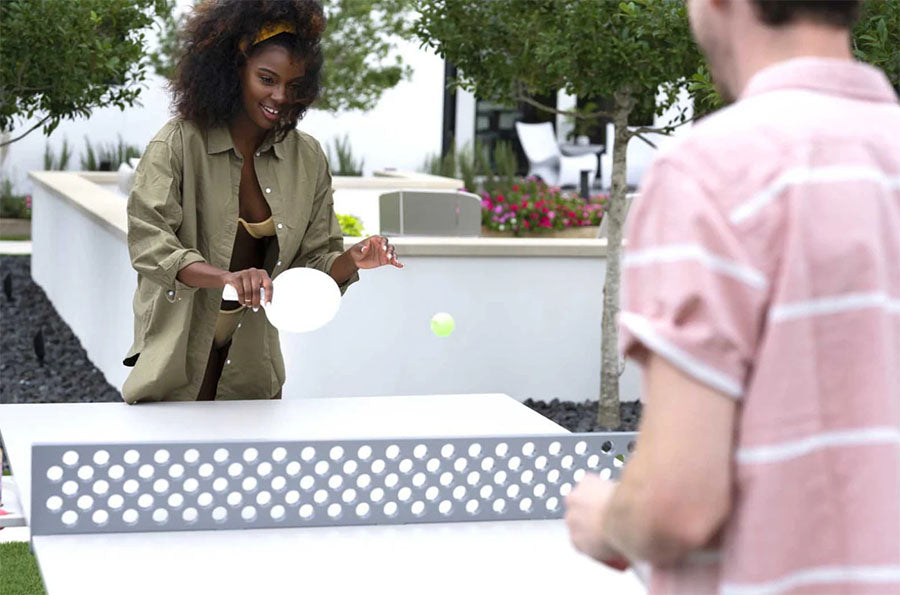 Ping pong table