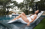 Elegancy pool lounger
