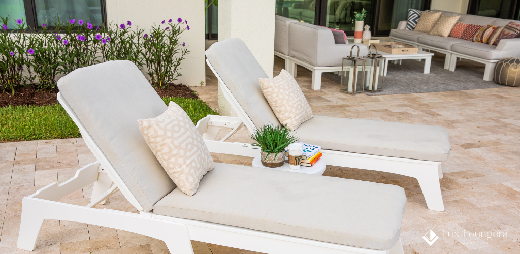 Ideas para decorar alrededor de la piscina